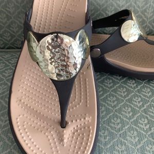 Ladies Dual Comfort Crocs